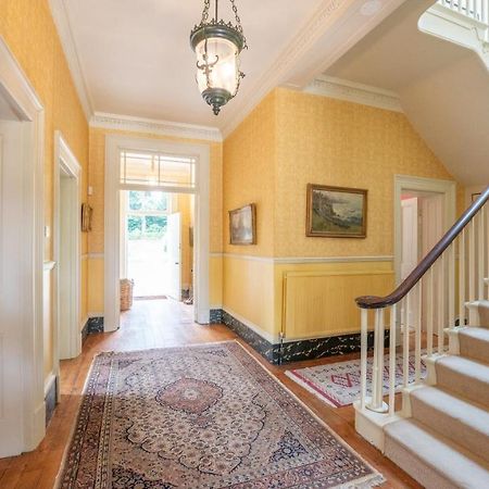 Pantybeiliau House Bed & Breakfast Gilwern Ngoại thất bức ảnh